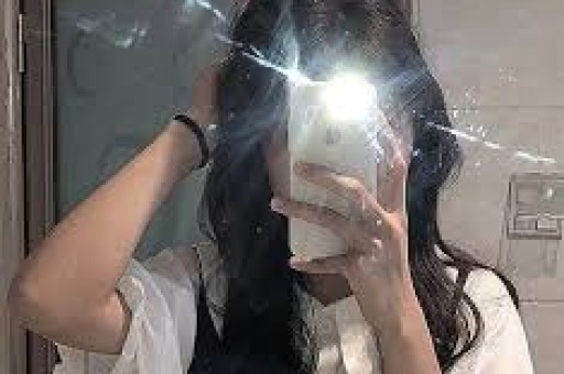 王祖蓝清场吃粉！全网都在骂耍他大牌结果官方通报：骂错人了！