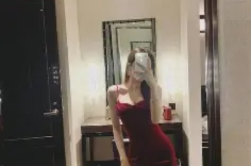 陈妍希疑似婚内出轨彭冠英？亲手喂食当众亲密陈晓也被曝和林允关系暧昧！