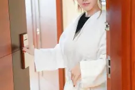 香港男演员承认感情史丰富前任女友曝光私密细节本人回应称对方不雅